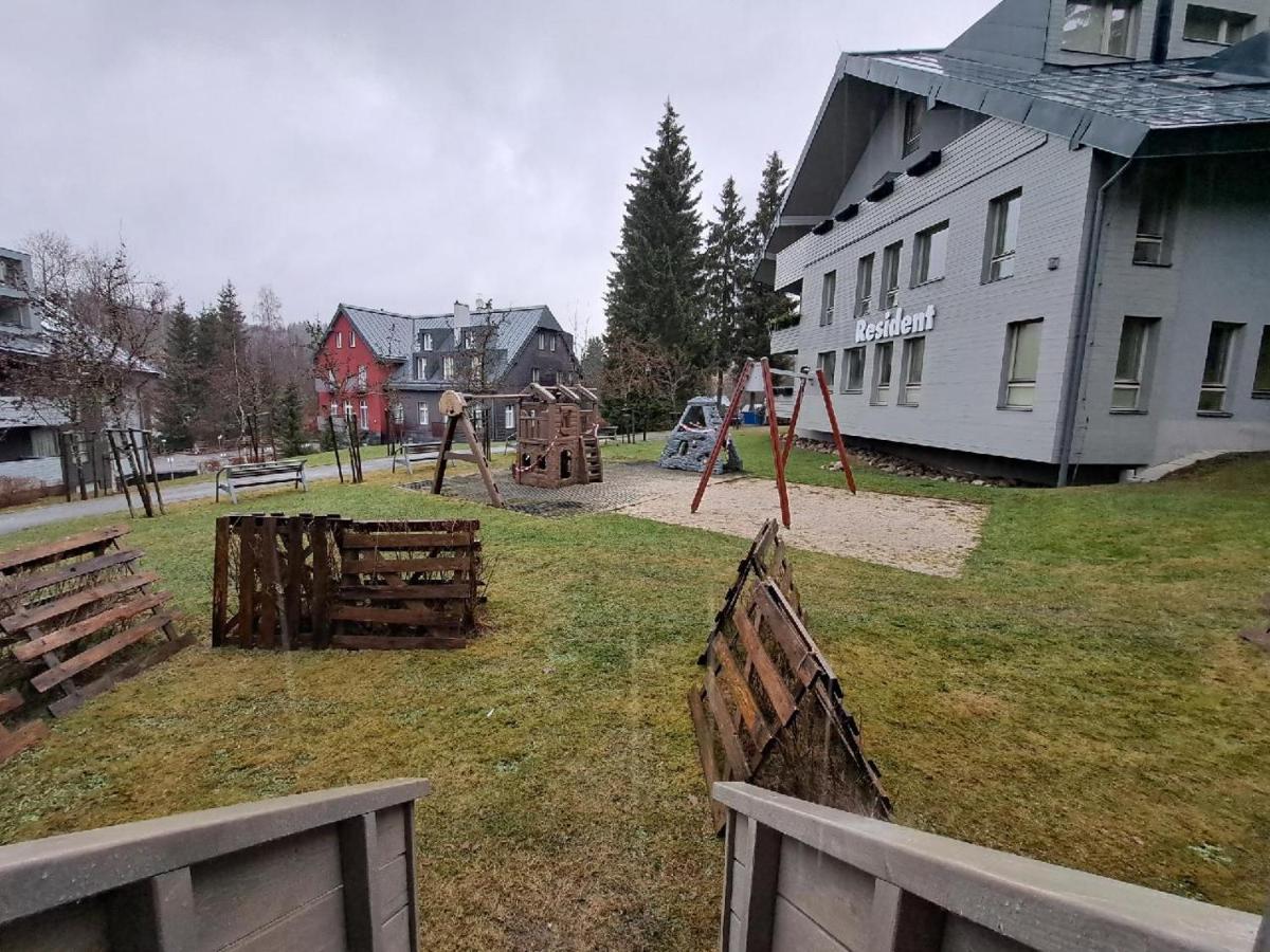 Resident Harrachov Family Apartment Exterior photo